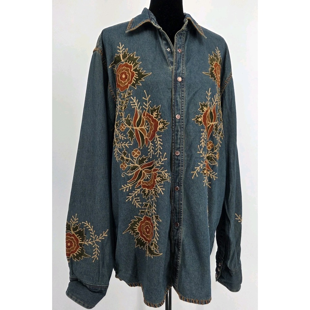 Martini Ranch Denim Embroider Shirt Large Floral Pearl Snap Relaxed Fit